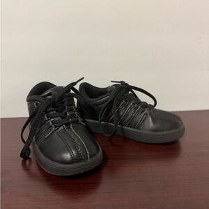 Infants K-Swiss Solid  Black Sneakers Size 6